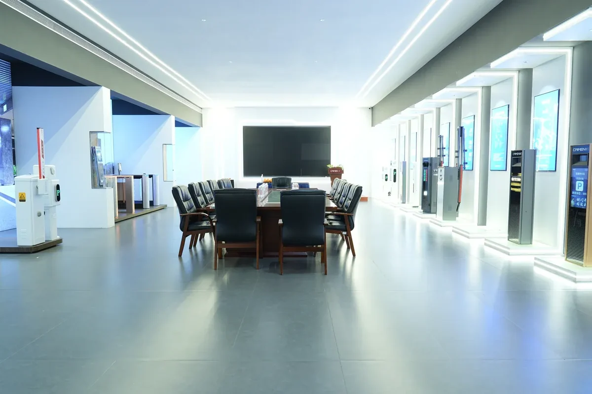 Entrance control display area
