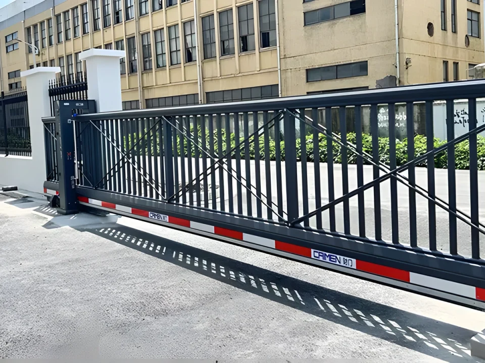 CAIMEN cantilever sliding gate installed across a wide vehicle driveway